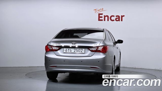 Hyundai Sonata LPi Luxury — пробег 84 443 км — фото 4 из 5