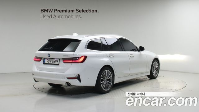 BMW 3-Series 320d Touring Luxury — пробег 78 324 км — фото 2 из 5