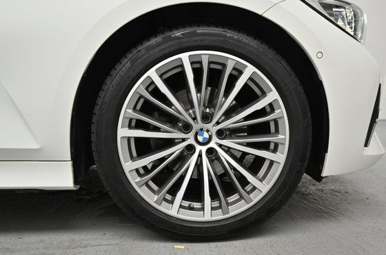 BMW 3-Series 320d Touring Luxury — пробег 78 324 км — фото 5 из 5
