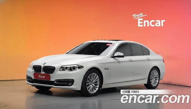 BMW 5-Series 528i xDrive Luxury — пробег 57 133 км — фото 1 из 5