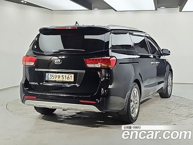 Kia Carnival 9-seater Noblesse — пробег 312 489 км — фото 4 из 5