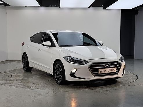 Hyundai AVANTE 1.6 e-VGT SMART Special — пробег 140 126 км — фото 2 из 5