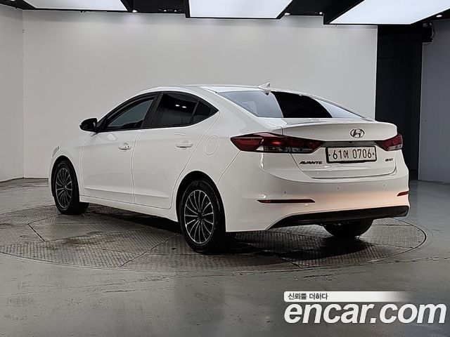 Hyundai AVANTE из Кореи Encar