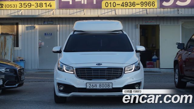 Kia Carnival 9-seater Hi-Limousine Noblesse — пробег 263 529 км — фото 3 из 5