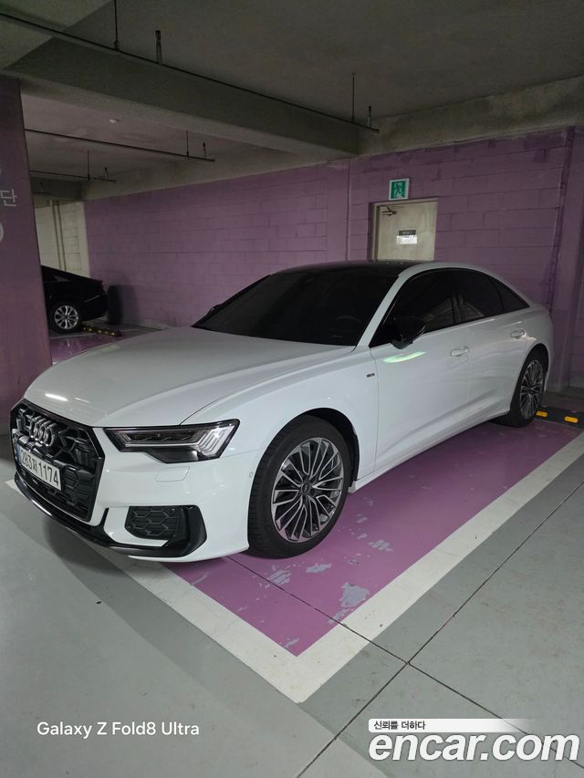 Audi A6 45 TFSI Quattro Premium — пробег 12 200 км — фото 1 из 5