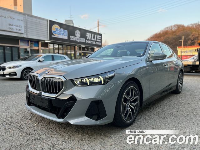 BMW 5-Series 520i M Sport — пробег 39 935 км — фото 3 из 5