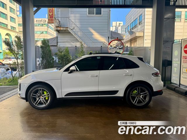 Porsche Macan 2.0 95B — пробег 56 000 км — фото 2 из 5
