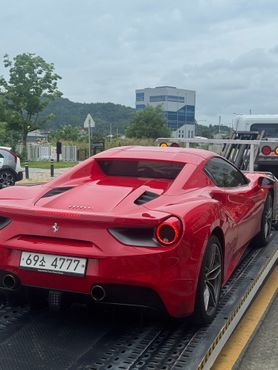 Ferrari 488 3.9 — пробег 51 500 км — фото 2 из 5