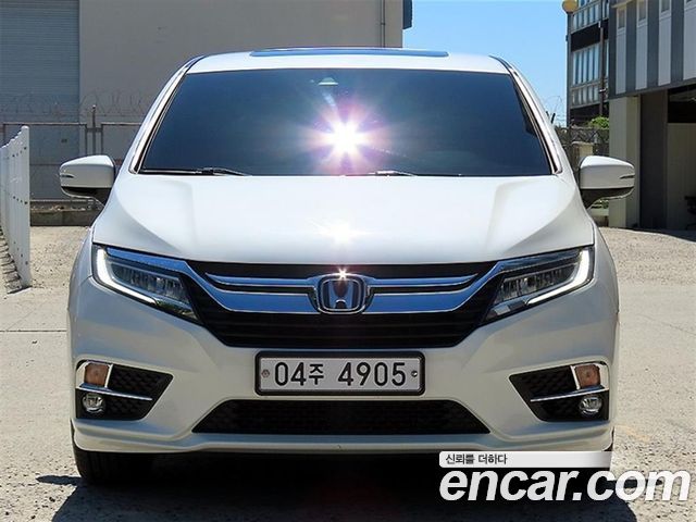 Honda Odyssey 3.5 5th — пробег 112 000 км — фото 1 из 5