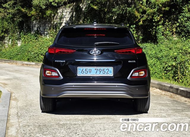 Hyundai Kona из Кореи Encar