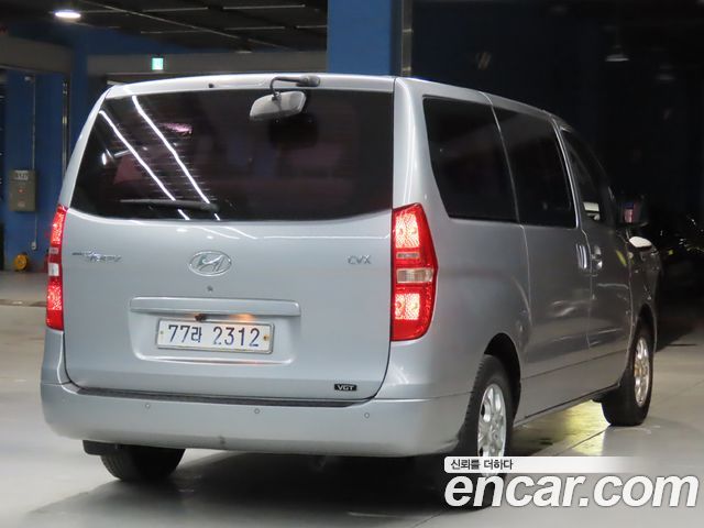 Hyundai Starex 12-Seater Wagon CVX Deluxe — пробег 134 000 км — фото 4 из 5