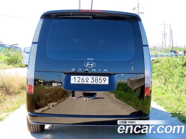 Hyundai Staria из Кореи Encar