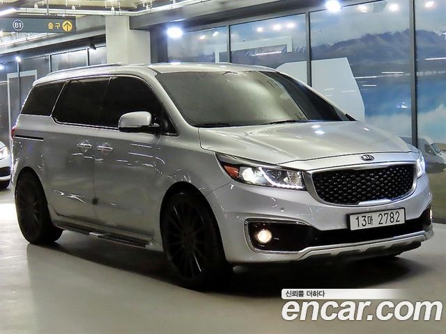 Kia Carnival 7-seater Limousine President — пробег 116 304 км — фото 1 из 5