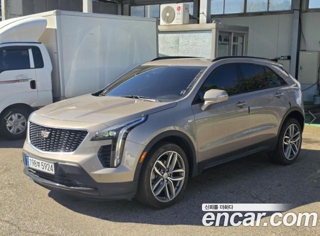 Cadillac XT4 2.0 Sport AWD — пробег 38 728 км — фото 1 из 5