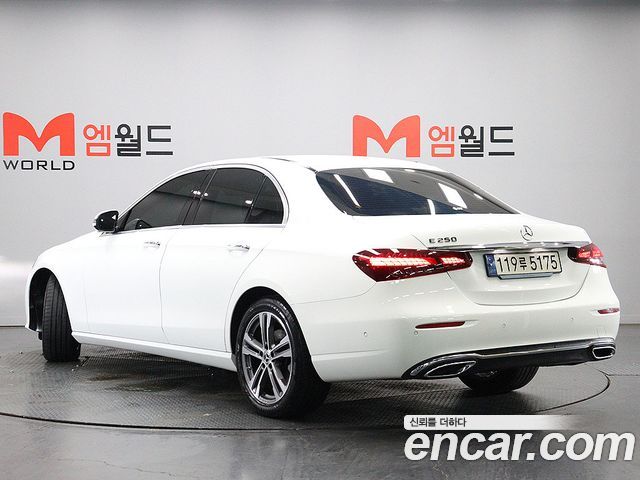 Mercedes-Benz E-Class из Кореи Encar