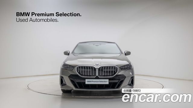 BMW 5-Series 520i M Sport — пробег 11 781 км — фото 3 из 5