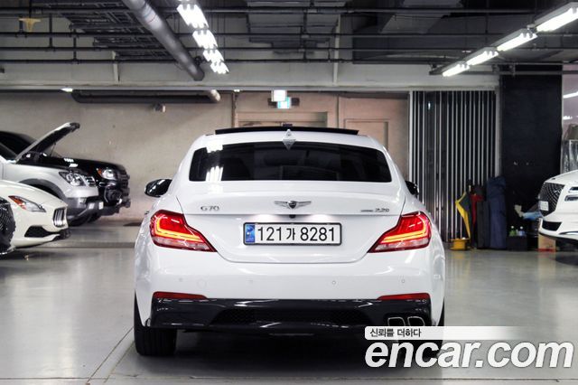 Genesis G70 из Кореи Encar