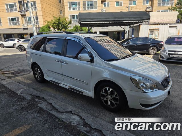 Kia Carnival New Carnival Limousine President — пробег 152 450 км — фото 3 из 5