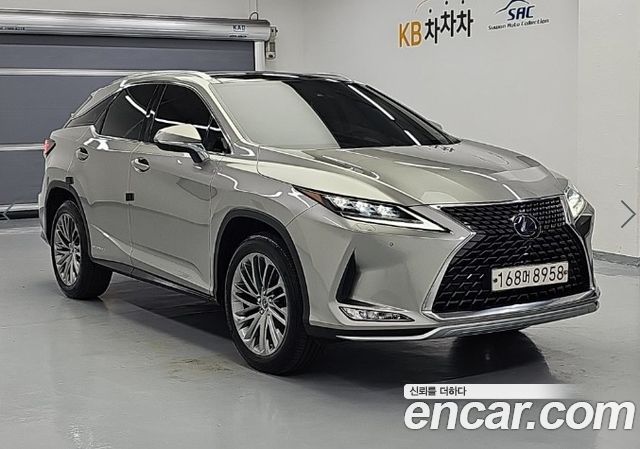 Lexus RX Executive — пробег 38 522 км — фото 4 из 5