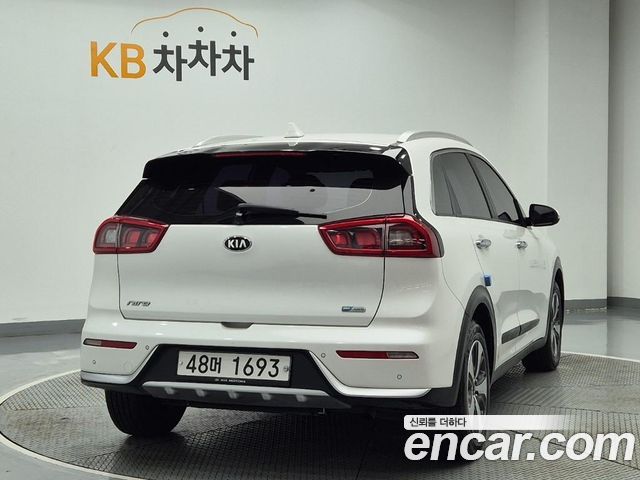 Kia Niro из Кореи Encar