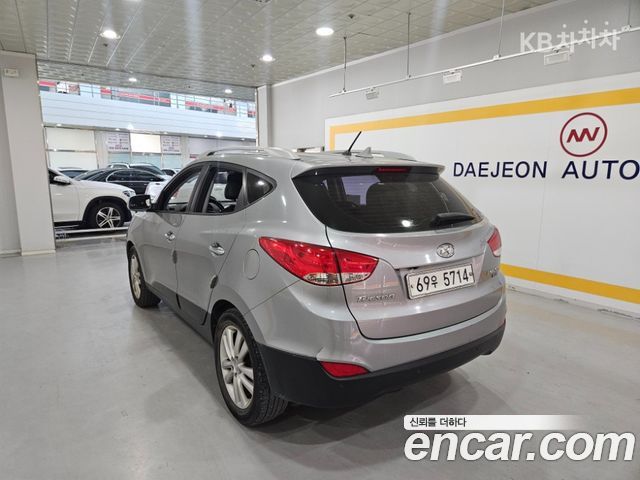 Hyundai Tucson Diesel 2WD LMX20 Premium — пробег 239 649 км — фото 3 из 5