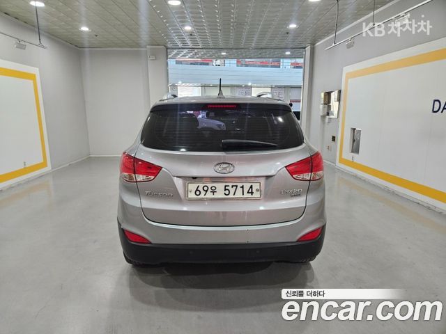 Hyundai Tucson Diesel 2WD LMX20 Premium — пробег 239 649 км — фото 4 из 5
