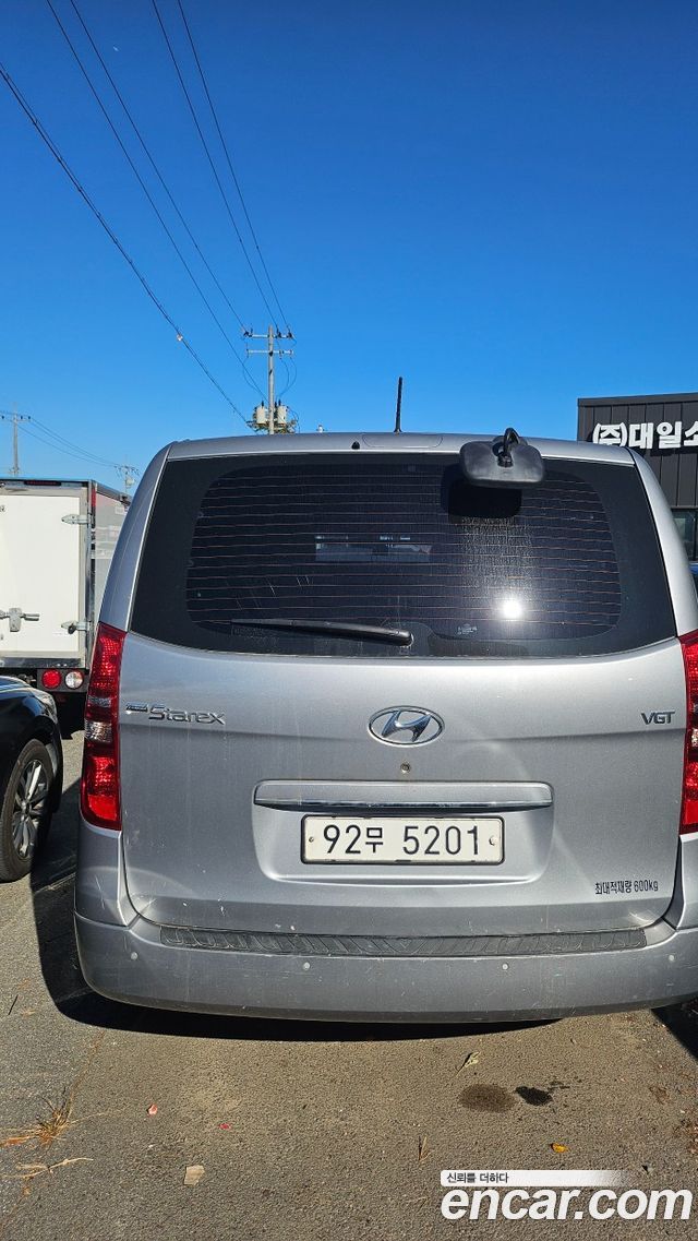 Hyundai Starex 5-Seater VAN Smart — пробег 93 000 км — фото 2 из 5