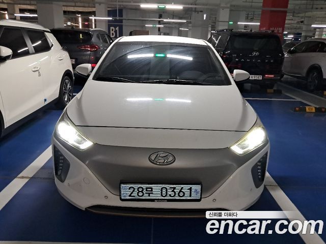 Hyundai Ioniq Q — пробег 125 700 км — фото 3 из 5