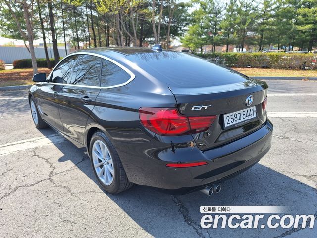 BMW Gran Turismo GT 320d — пробег 75 518 км — фото 4 из 5