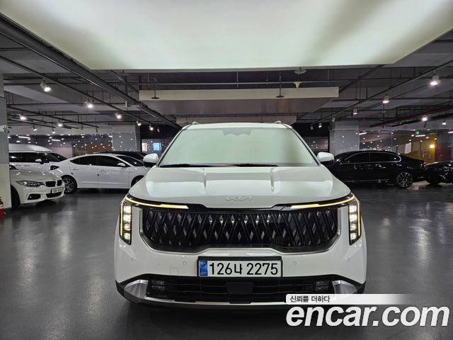 Kia Carnival Diesel 7-Seater Signature — пробег 35 000 км — фото 1 из 5