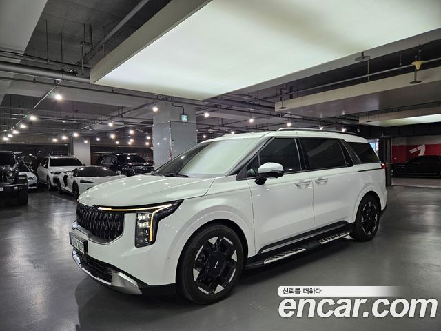 Kia Carnival Diesel 7-Seater Signature — пробег 35 000 км — фото 2 из 5