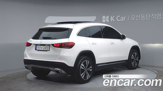 Mercedes-Benz GLA-Class GLA220 — пробег 54 460 км — фото 2 из 5