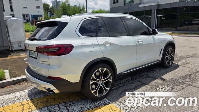 BMW X5 xDrive 30d xLine — пробег 61 612 км — фото 5 из 5