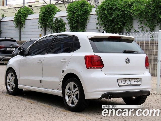 Volkswagen Polo 1.6 TDI R-Line 5th — пробег 71 769 км — фото 3 из 5