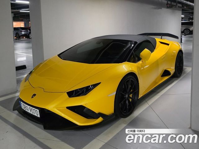 Lamborghini Huracan LP610-2 EVO Spyder — пробег 9 900 км — фото 3 из 5