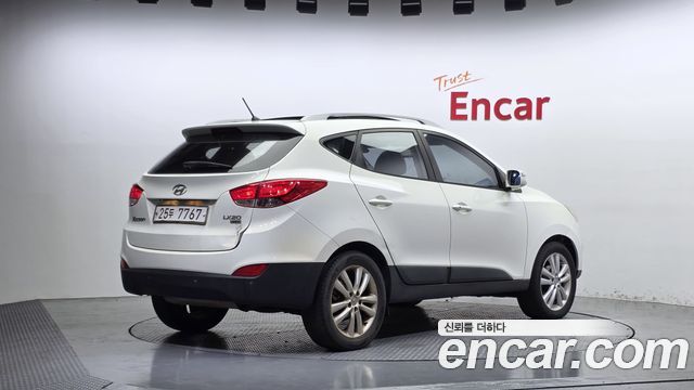 Hyundai Tucson Diesel 2WD LX20 Premier — пробег 263 488 км — фото 2 из 5
