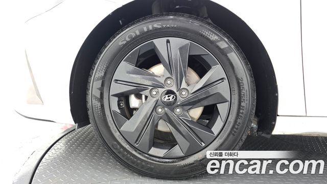 Hyundai AVANTE 1.6 Modern — пробег 61 869 км — фото 5 из 5