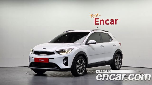Kia Stonic из Кореи Encar