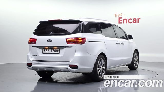 Kia Carnival Gasoline 9-Seater Noblesse Special — пробег 183 882 км — фото 2 из 5