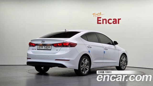 Hyundai AVANTE из Кореи Encar