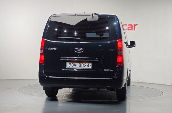 Hyundai Starex Van 3-Seater Smart — пробег 83 836 км — фото 4 из 5