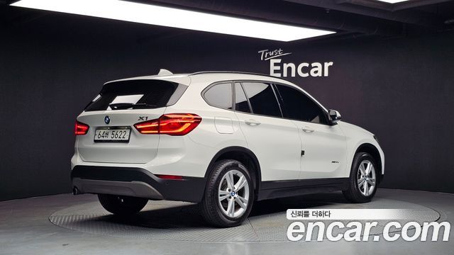 BMW X1 xDrive 18d — пробег 87 367 км — фото 2 из 5