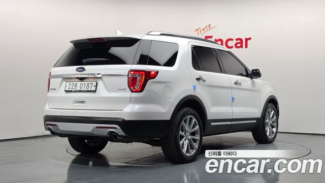 Ford Explorer 2.3 Limited 4WD 5th — пробег 57 863 км — фото 2 из 5
