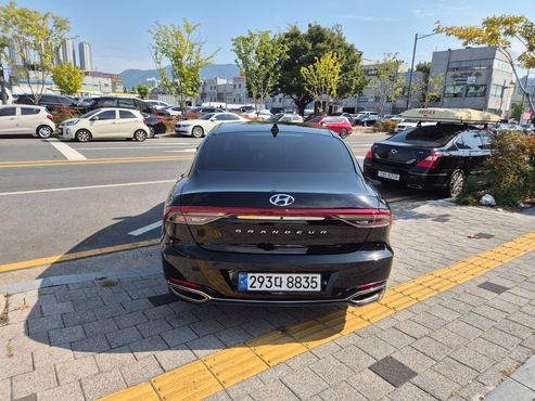 Hyundai Grandeur 3.0 LPi Rent Car Premium — пробег 69 866 км — фото 4 из 5
