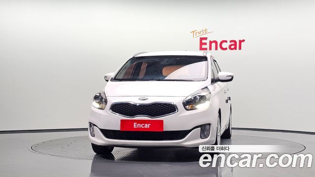 Kia Carens 2.0 LPi Prestige — пробег 175 826 км — фото 3 из 5