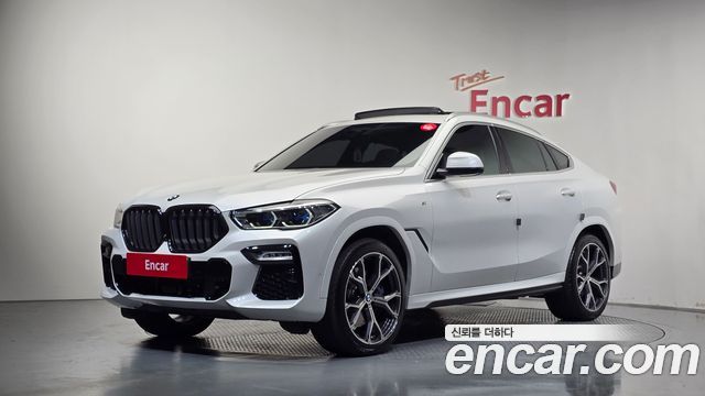 BMW X6 xDrive40i M Sport — пробег 52 534 км — фото 1 из 5