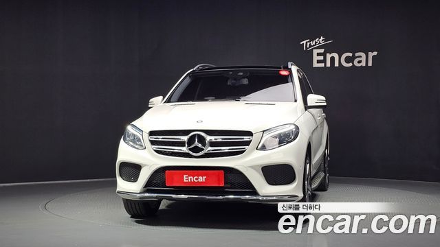 Mercedes-Benz GLE-Class GLE350 d 4MATIC — пробег 67 606 км — фото 3 из 5