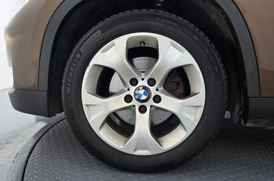BMW X1 xDrive 25d — пробег 211 019 км — фото 5 из 5