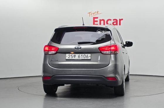 Kia Carens 2.0 LPi Prestige — пробег 75 907 км — фото 4 из 5