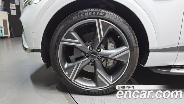 Genesis GV80 из Кореи Encar